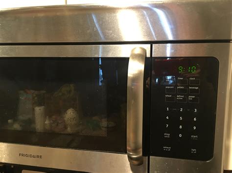 Frigidaire microwave disable beep. Things To Know About Frigidaire microwave disable beep. 